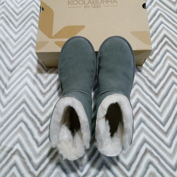 UGG Kookaburra Remley Mini Boot - Picture 7 of 9